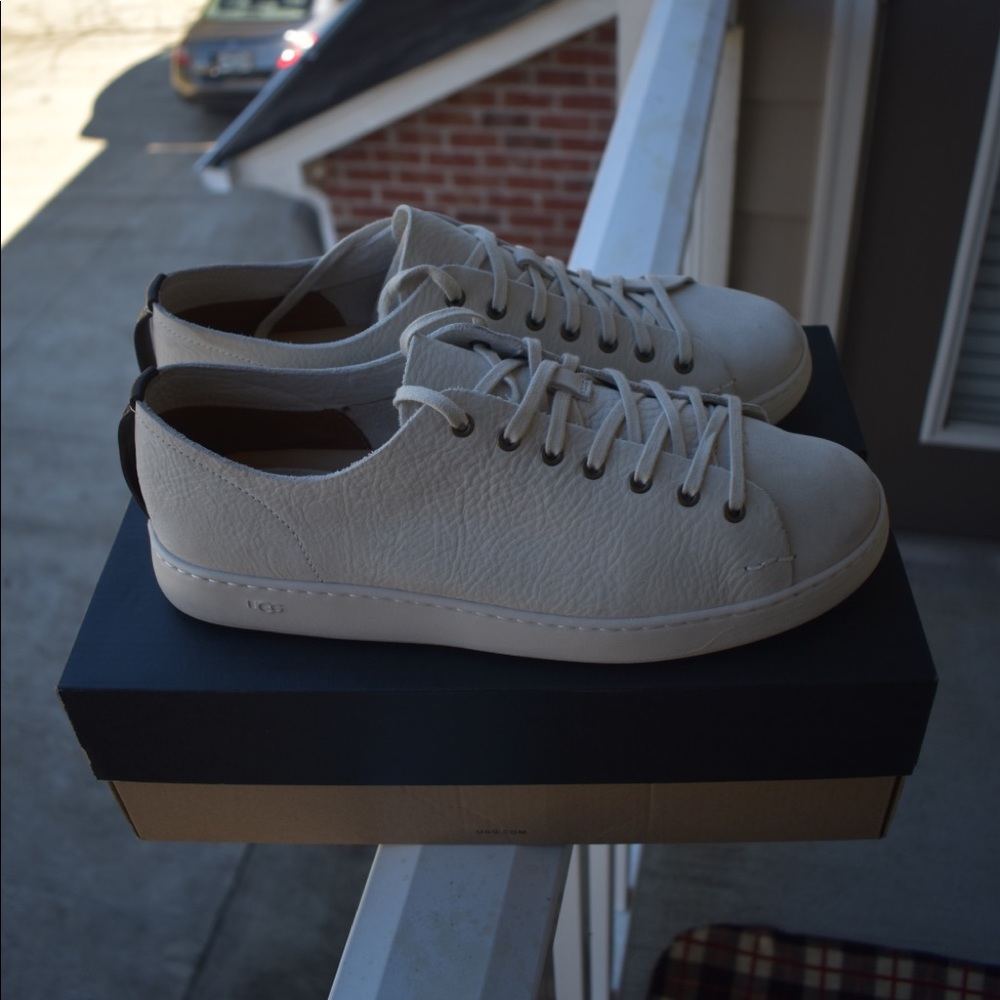 Men’s uggs sneakers.
